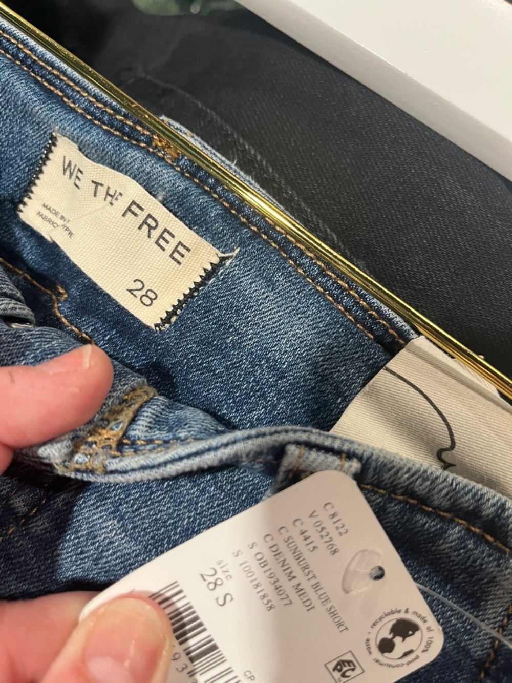 Free People NWT We The Free Level Up Slit Slim Flare Jeans - Picture 8 of 8